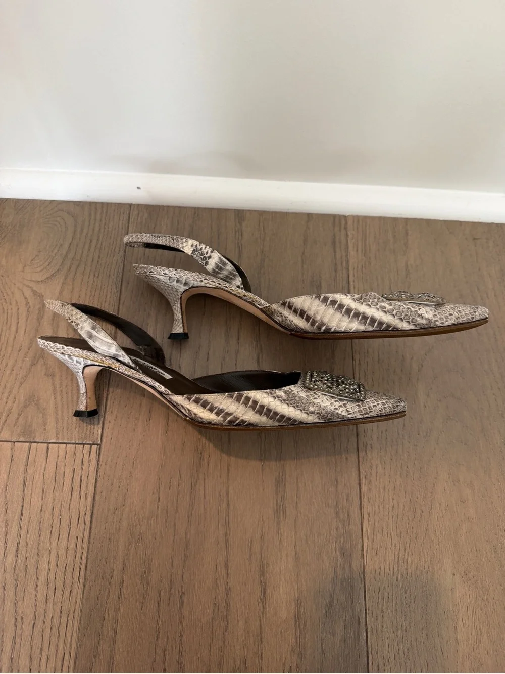 Manolo Blahnik Beige Snakeskin Crystal Buckle Slingback Pumps